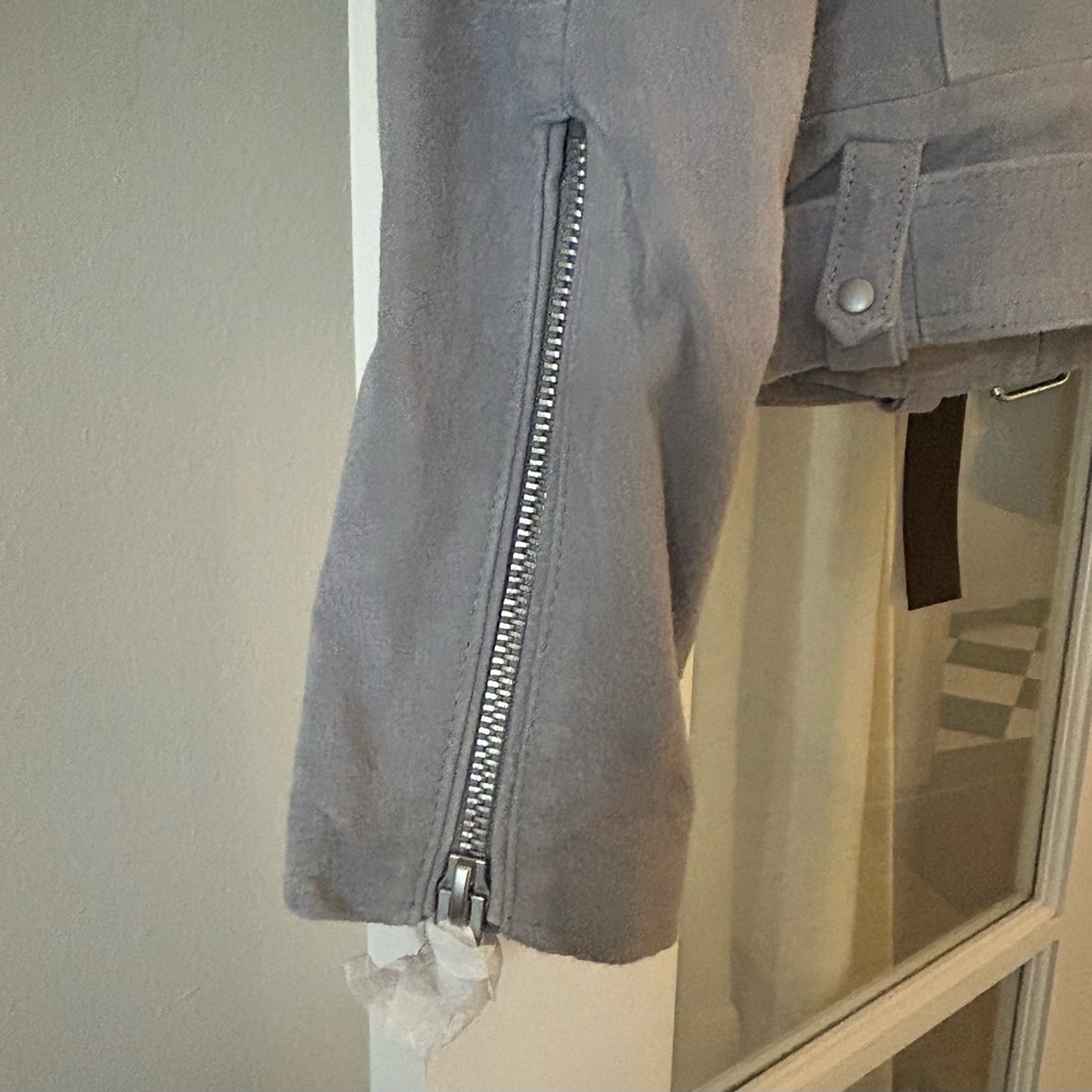 Blank NYC Women’s Gray Suede Jacker Size Sm NWT! - Picture 8 of 11